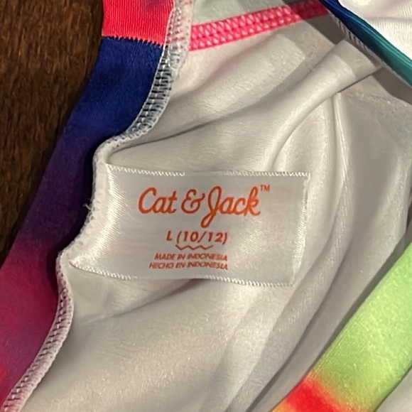 2 Girls Cat & Jack Rash guards Size Large 10/12 - Picture 5 of 5